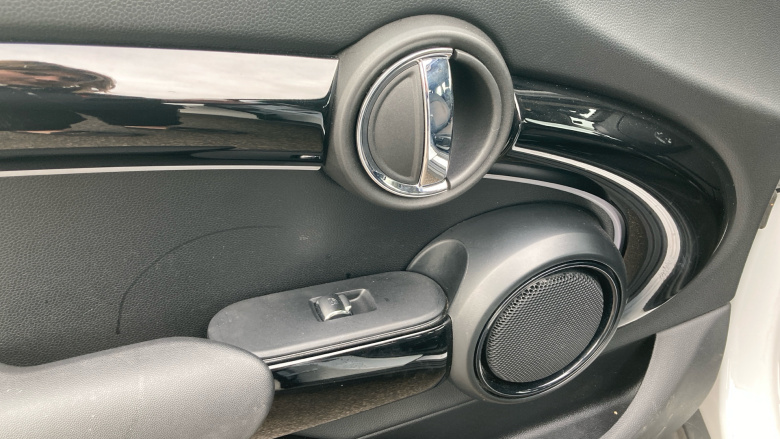 MINI Cooper 1.5 C Classic 5dr Auto Petrol Hatchback